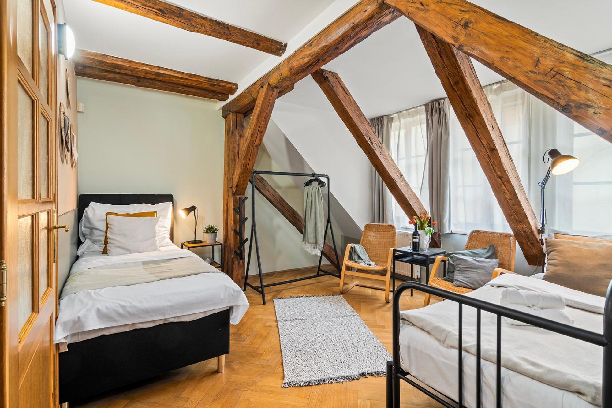 Charles Bridge Historical Apts By Michal&Friends Prag Exteriör bild